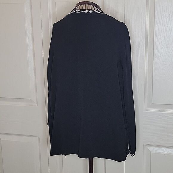 Marlis Vintage Black and White Twin Set Size Large (Runs Large) - Picture 3 of 8